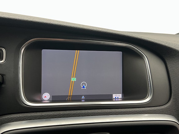 Volvo V40 21 of 30