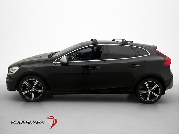 Volvo V40 4 of 30