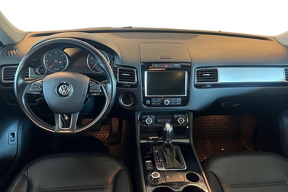 Volkswagen Touareg 11 of 26