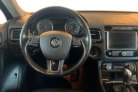 Volkswagen Touareg 12 of 26