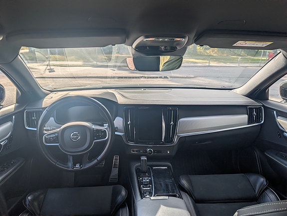Volvo V90 12 of 21