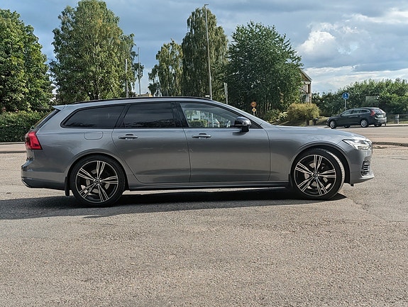 Volvo V90 6 of 21