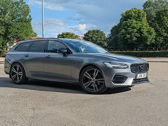 Volvo V90 8 of 21