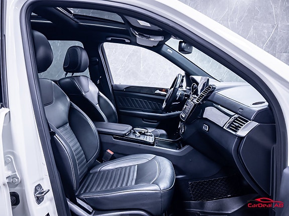 Mercedes-Benz GLS350 d 15 of 30