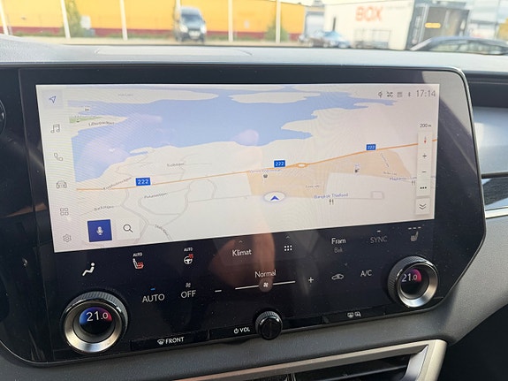 Lexus RX350h 8 of 11