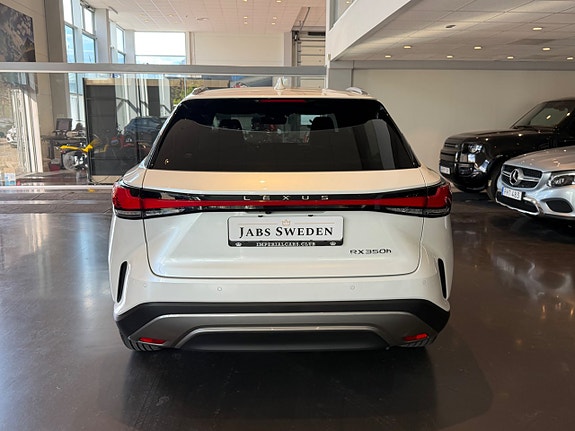 Lexus RX350h 4 of 11