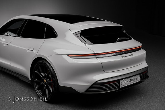 Porsche Taycan GTS 7 of 27