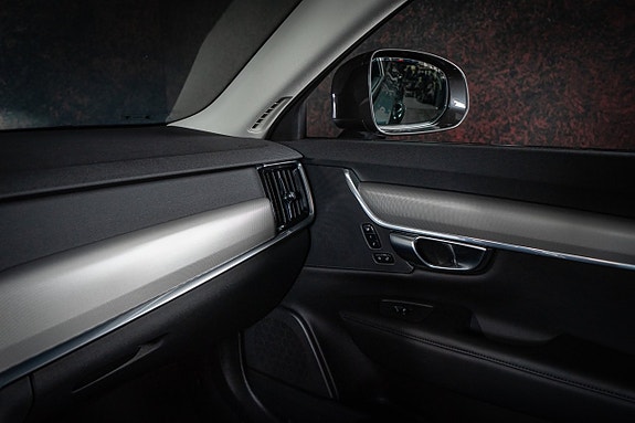 Volvo V90 Cross Country 16 of 27