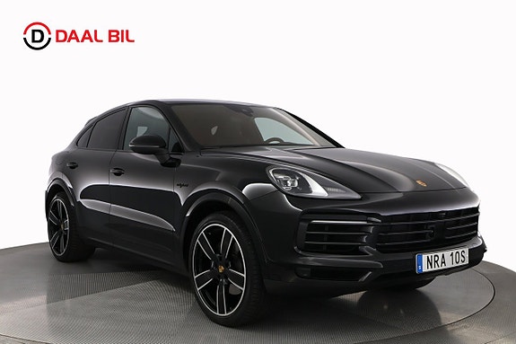 Porsche Cayenne 3 of 27