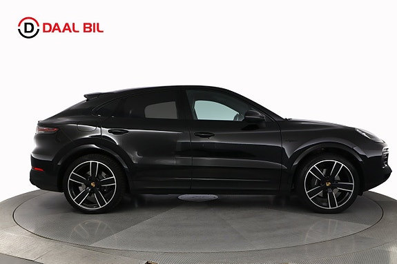 Porsche Cayenne 5 of 27