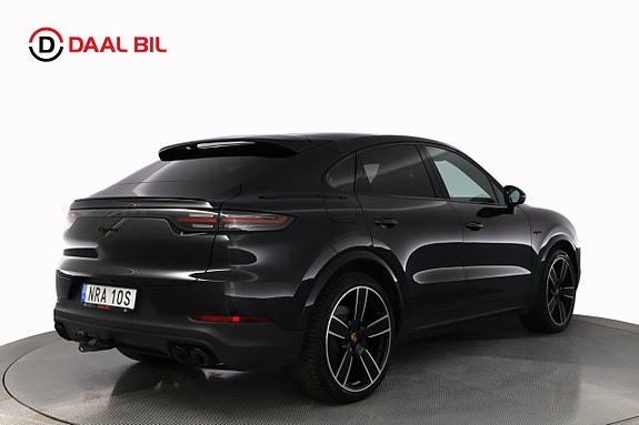 Porsche Cayenne 6 of 27