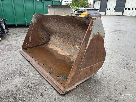Volvo lastarskopa med Stora BM (46,000:- ex moms) 3 of 20