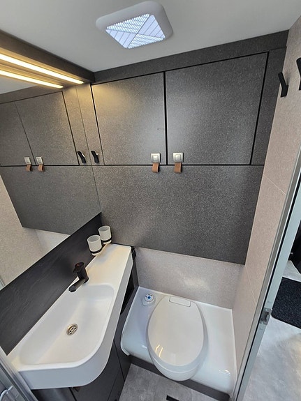 Hymer ML-T 580 CrossTrail 16 of 18