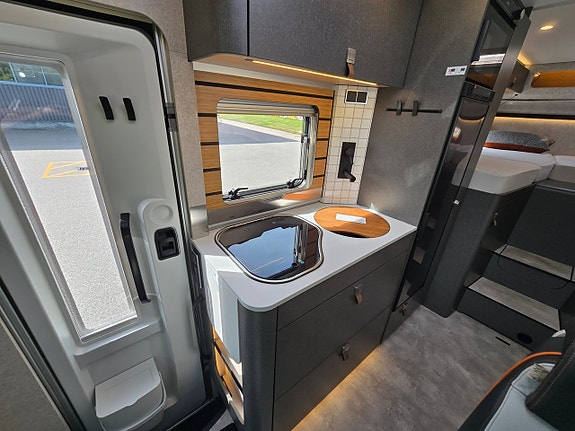 Hymer ML-T 580 CrossTrail 8 of 18
