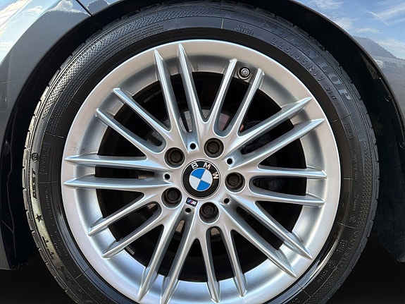 BMW 118d 4 of 17