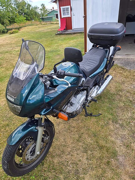 Yamaha Diversion 6 of 8