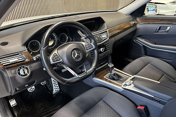 Mercedes-Benz E200 5 of 10
