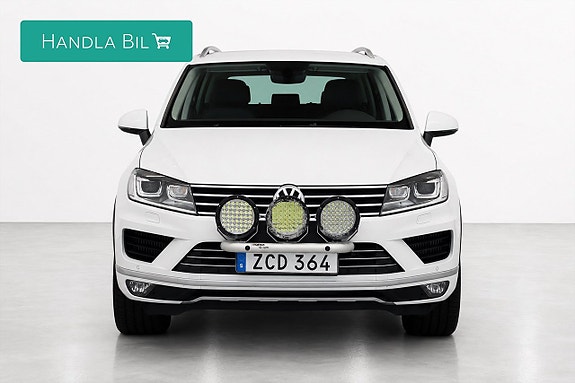 Volkswagen Touareg 2 of 14