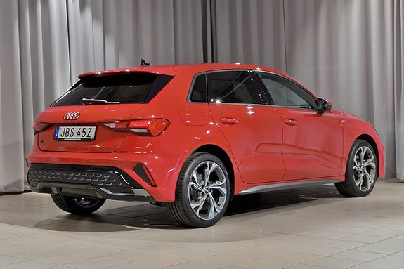 Audi A3 5 of 17