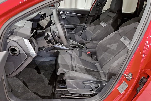 Audi A3 7 of 17