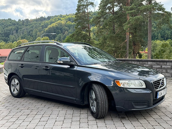 Volvo V50 8 of 30