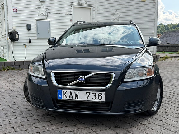 Volvo V50 7 of 30