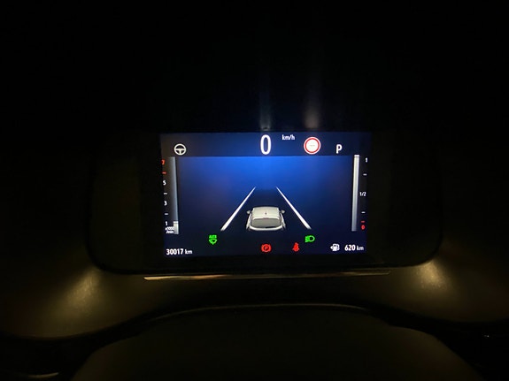 Opel Corsa 12 of 17