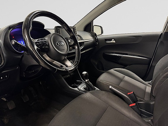 Kia Picanto 10 of 23