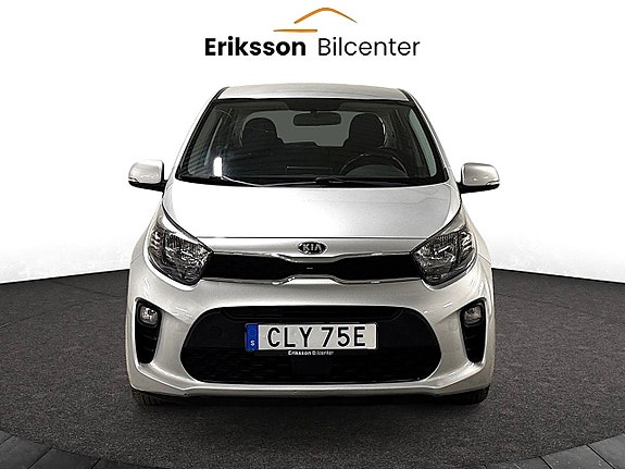 Kia Picanto 3 of 23
