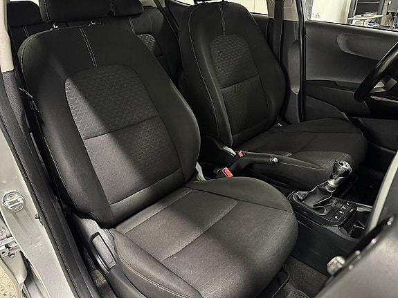 Kia Picanto 18 of 23