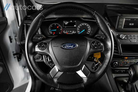 Ford Transit Connect 15 of 25