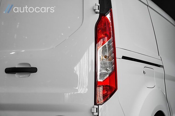 Ford Transit Connect 9 of 25