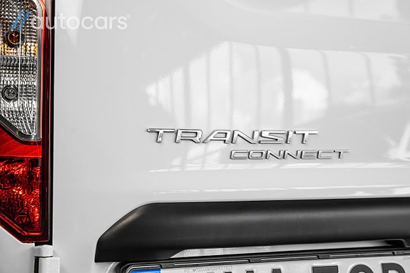 Ford Transit Connect 10 of 25