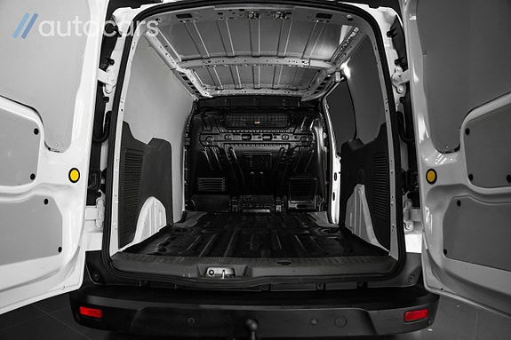 Ford Transit Connect 11 of 25