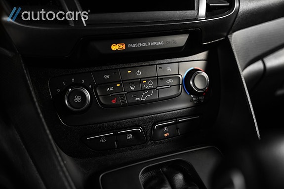 Ford Transit Connect 24 of 25