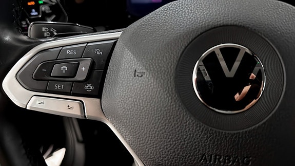 Volkswagen Golf I 17 of 21