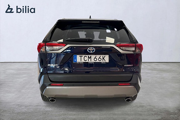 Toyota RAV4 5 of 22