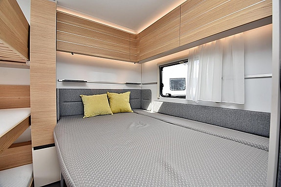 Adria 593 UK Adora, Barnkammare 17 of 27