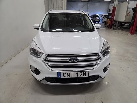 Ford Kuga 2 of 10