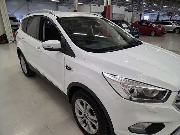 Ford Kuga 3 of 10
