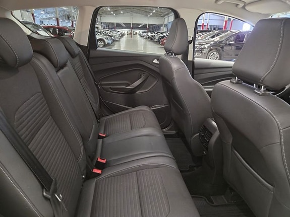 Ford Kuga 5 of 10