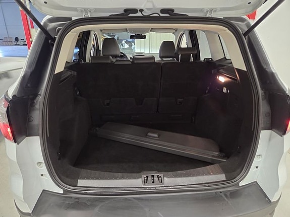 Ford Kuga 8 of 10
