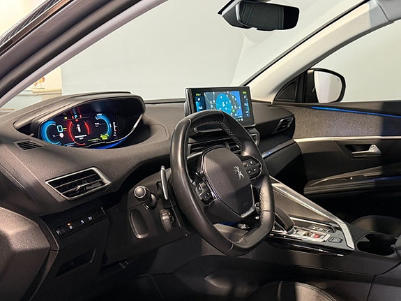 Peugeot 3008 7 of 16