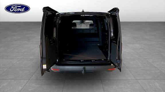 Ford Transit Connect 10 of 12