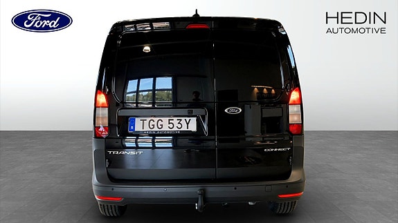 Ford Transit Connect 7 of 12