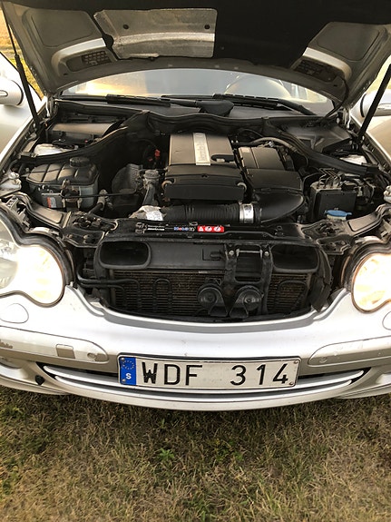 Mercedes-Benz C230 6 of 20