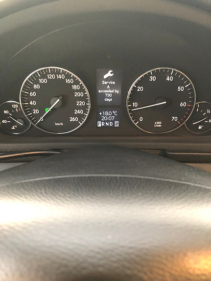 Mercedes-Benz C230 7 of 20