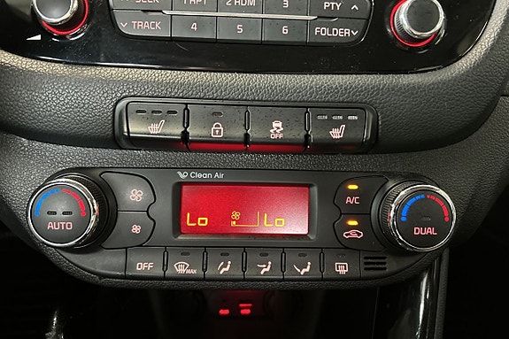 Kia Ceed 15 of 28