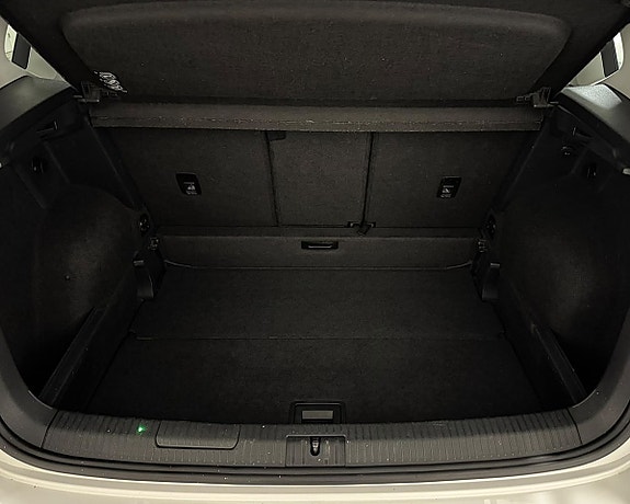 Volkswagen Golf Sportsvan 20 of 24