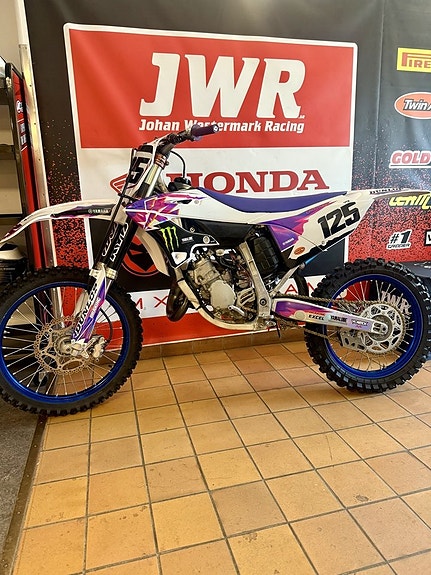 Yamaha yz125 7 of 7